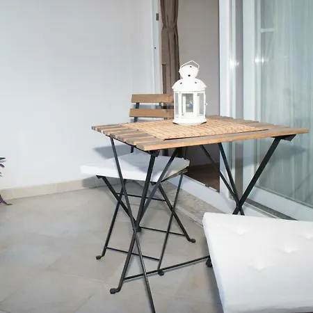 דירה Grayhouse